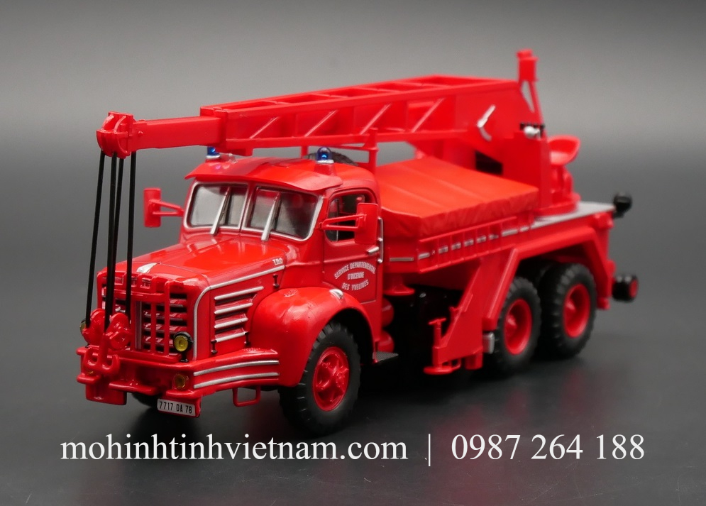 MÔ HÌNH XE CỨU HỎA BERLIET TBO MAGIRUS (ĐỎ) 1:43 IXO