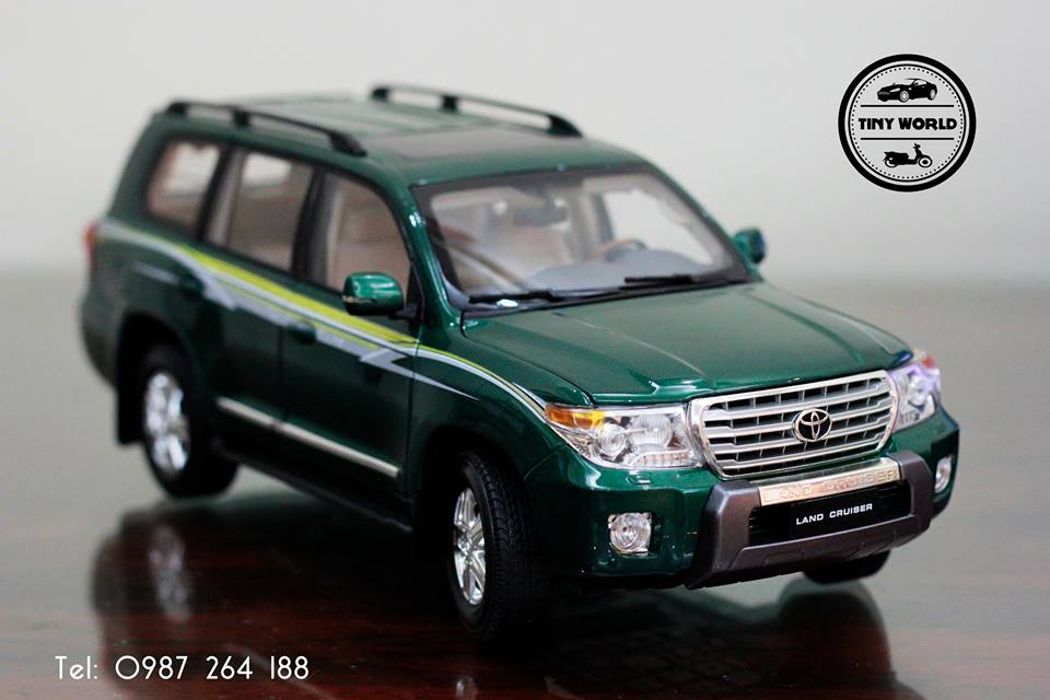 MÔ HÌNH Ô TÔ LAND CRUISER LC200 2012 (XANH) 1:18 PAUDI