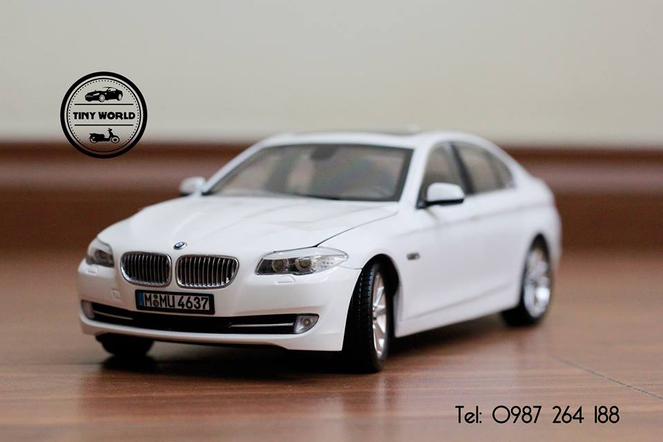 MÔ HÌNH Ô TÔ BMW 5 SERIES (TRẮNG) 1:18 GTAUTOS