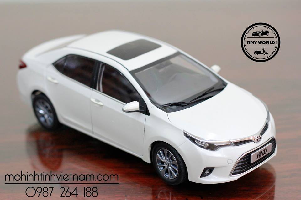 MÔ HÌNH Ô TÔ TOYOTA COROLLA LEVIN (TRẮNG) 1:18 PAUDI