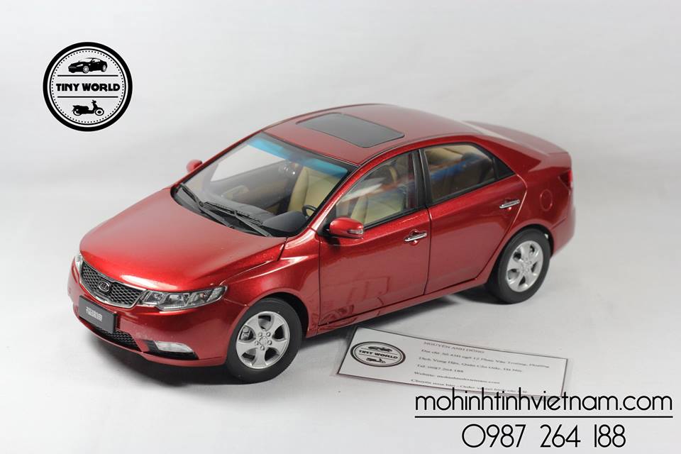 MÔ HÌNH Ô TÔ KIA FORTE (ĐỎ) 1:18 DEALER