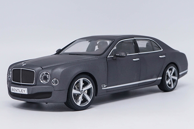 MÔ HÌNH Ô TÔ BENTLEY MULSANNE (XÁM) 1:18 KYOSHO