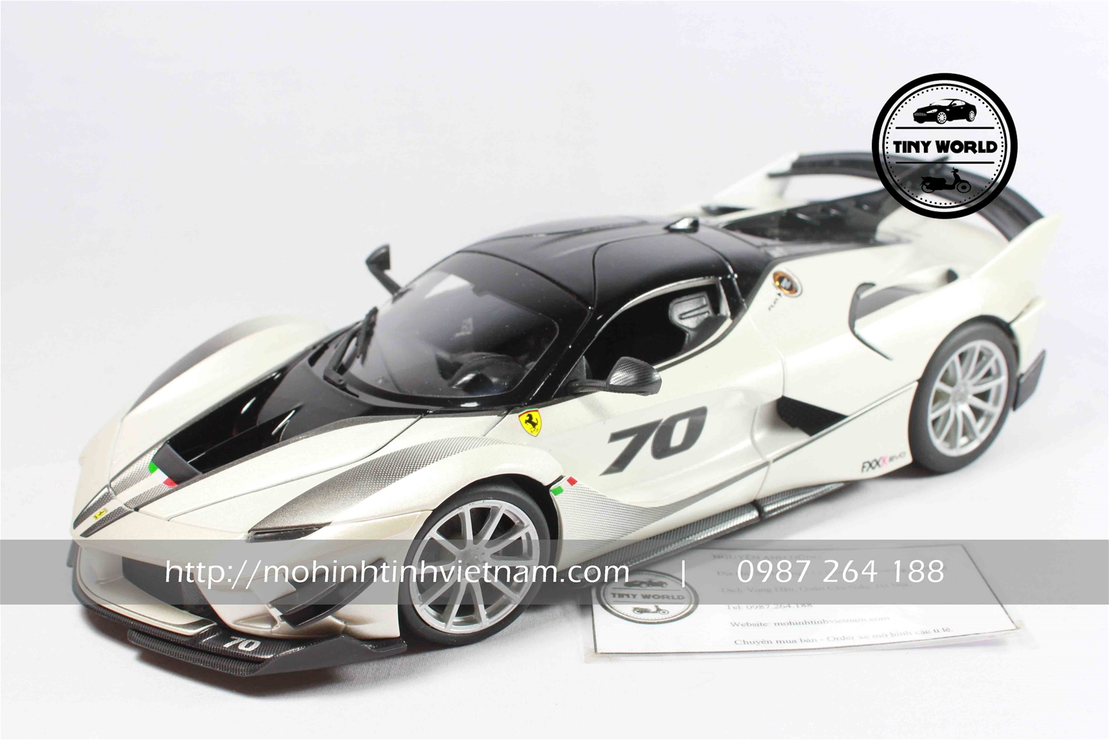 MÔ HÌNH Ô TÔ FERRARI FXXK (TRẮNG) 1:18 BBURAGO