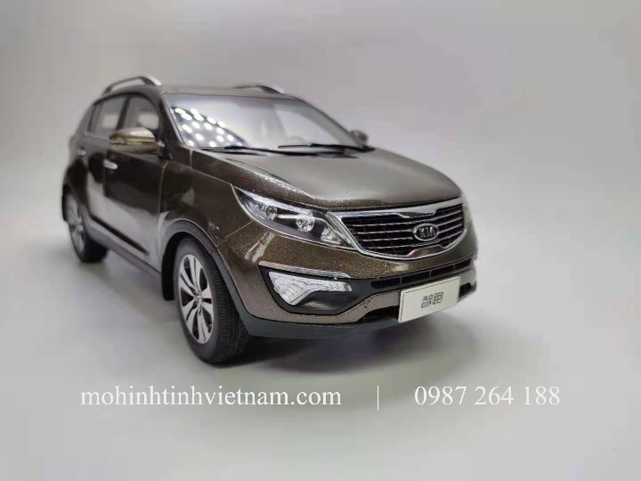 MÔ HÌNH Ô TÔ KIA SPORTAGE R 2011 (NÂU) 1:18 DEALER