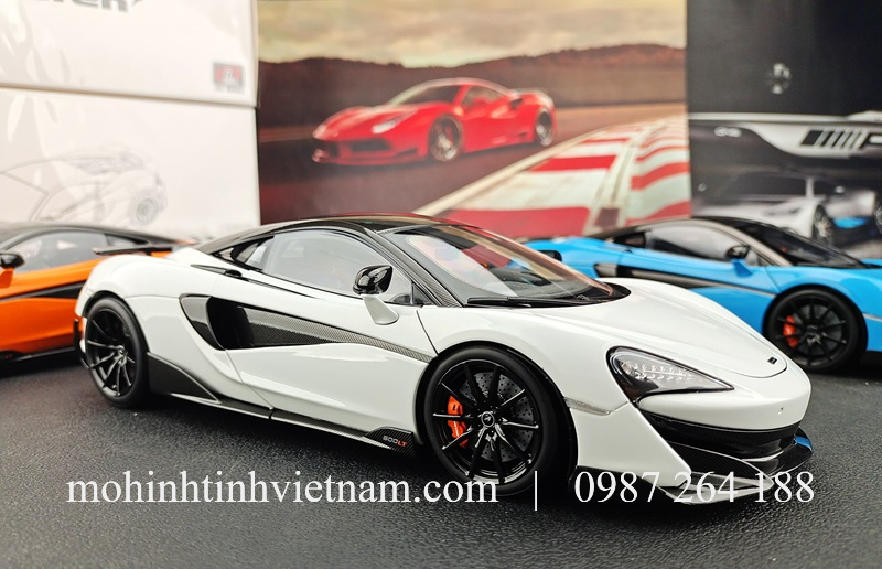 MÔ HÌNH Ô TÔ MCLAREN 600LT (TRẮNG) 1:18 LCD