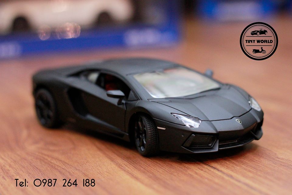 MÔ HÌNH Ô TÔ LAMBORGHINI AVENTADOR LP700-4 (ĐEN) 1:24 MZ