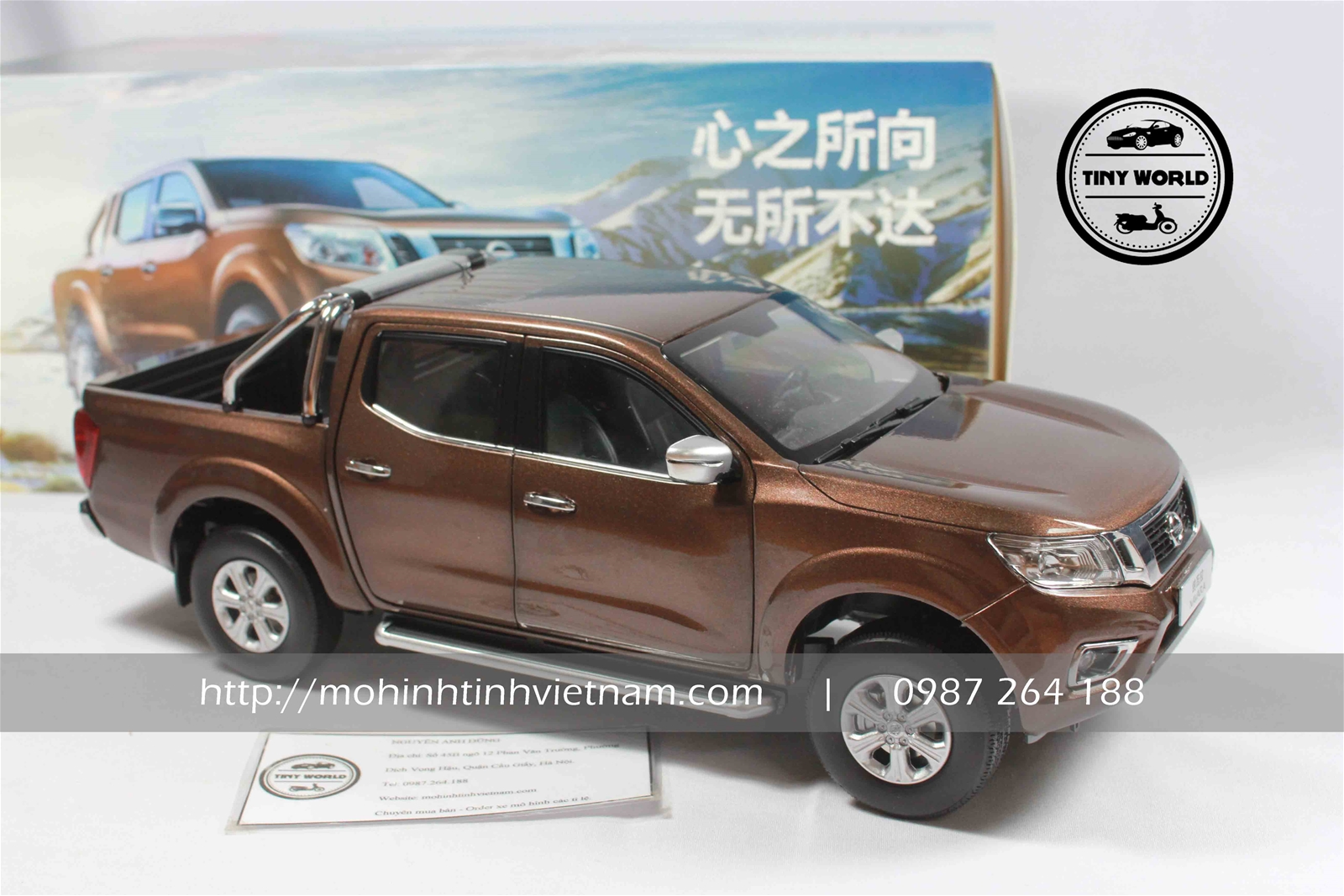 MÔ HÌNH Ô TÔ NISSAN NAVARA (NÂU) 1:18 DEALER