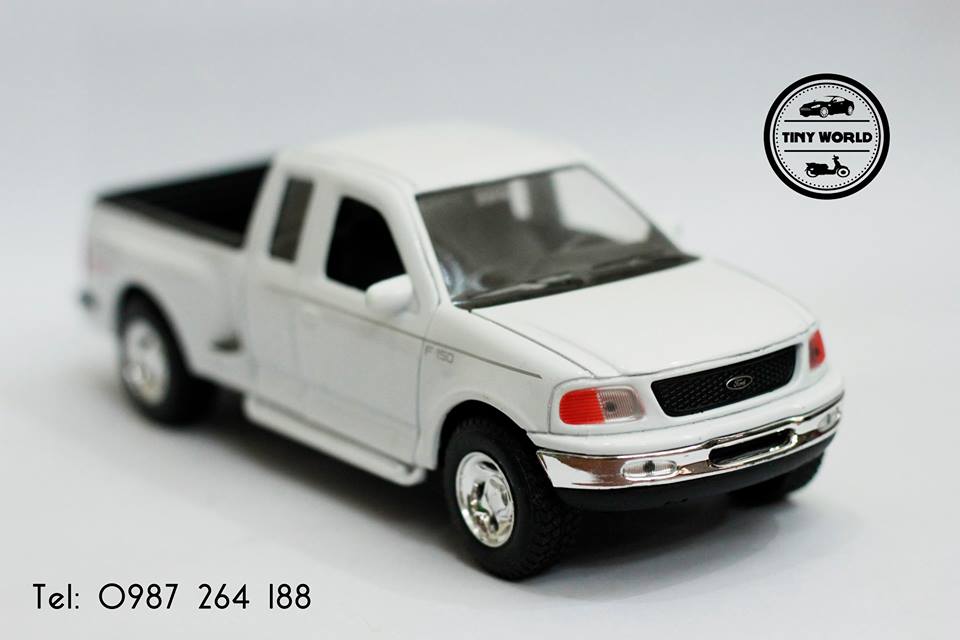 MÔ HÌNH Ô TÔ FORD F-150 1999 (TRẮNG) 1:24 WELLY