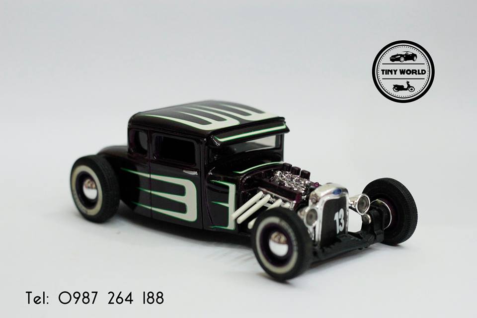 MÔ HÌNH Ô TÔ FORD MODEL A PURPLE 1929 (ĐEN) 1:24 MAISTO