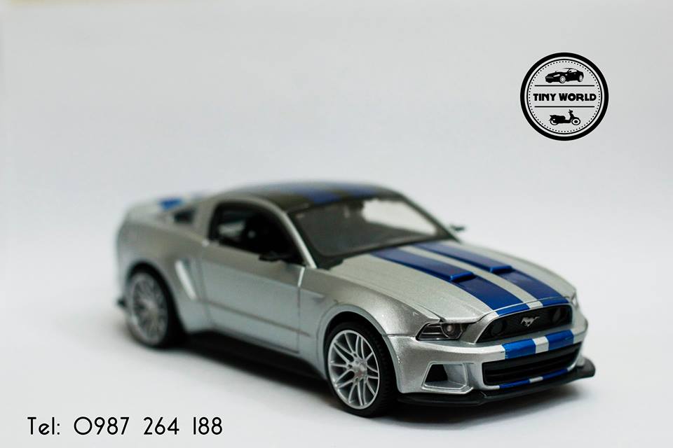 MÔ HÌNH Ô TÔ FORD MUSTANG 2014 (BẠC) 1:24 MAISTO