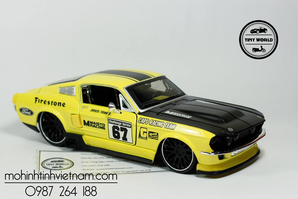 MÔ HÌNH Ô TÔ FORD MUSTANG GT 1967 (VÀNG) 1:24 MAISTO