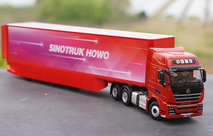 MÔ HÌNH XE CONTAINER HOWO (ĐỎ) 1:36 DEALER