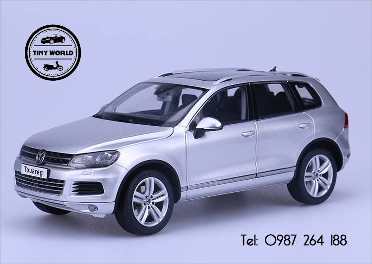 MÔ HÌNH Ô TÔ VOLKSWAGEN TOUAREG (BẠC) 1/18 KYOSHO