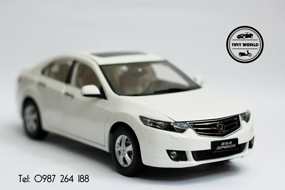 MÔ HÌNH Ô TÔ HONDA SPIRIOR (TRẮNG) 1:18 PAUDI