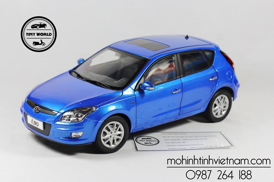 MÔ HÌNH Ô TÔ HYUNDAI I30 (XANH) 1:18 DEALER