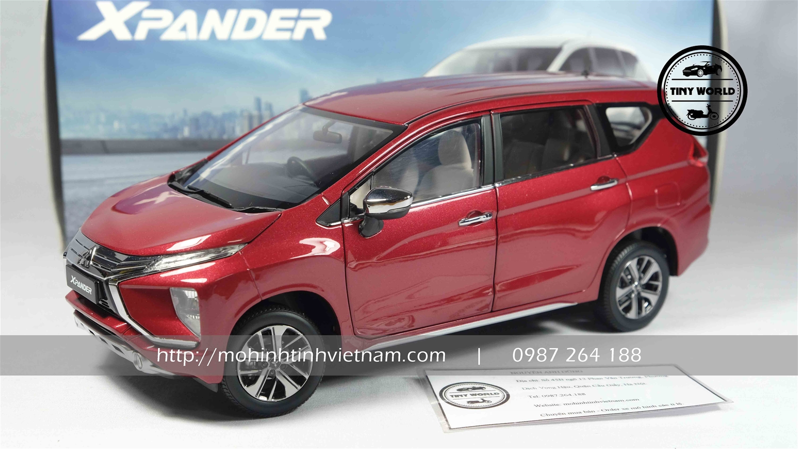 MÔ HÌNH Ô TÔ MITSUBISHI XPANDER (ĐỎ) 1:18 DEALER