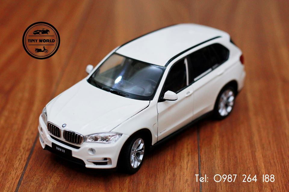 MÔ HÌNH Ô TÔ BMW X5 (TRẮNG) 1:24 WELLY
