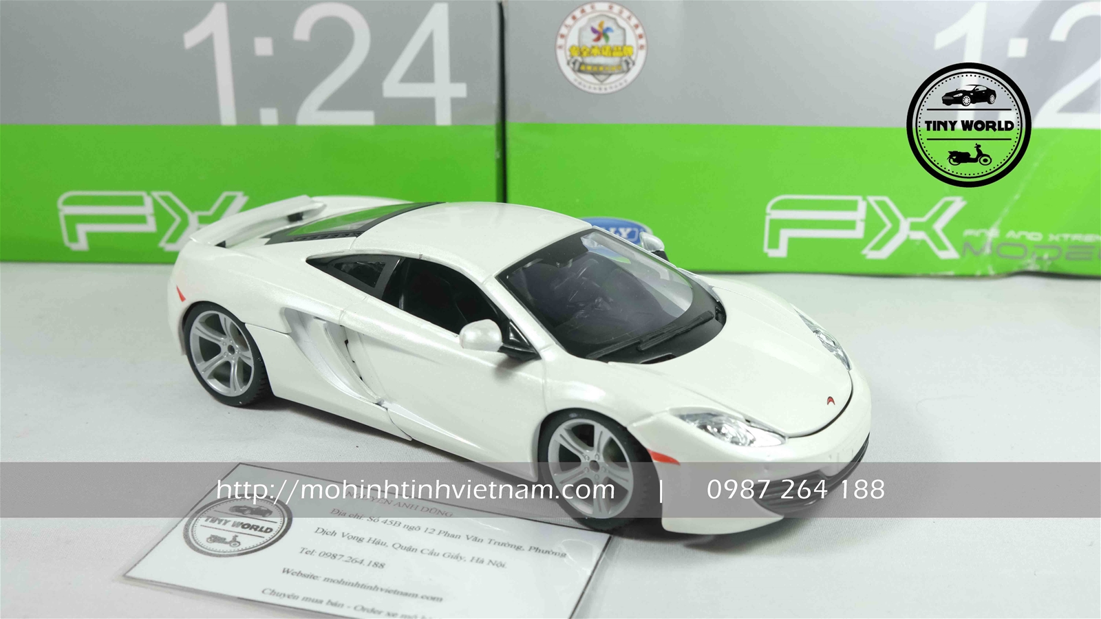 MÔ HÌNH Ô TÔ MCLAREN MP4-12C (TRẮNG) 1:24 BBURAGO