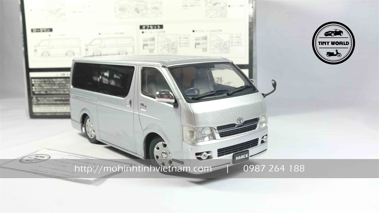 MÔ HÌNH Ô TÔ TOYOTA HIACE SUPER GL (BẠC) 1:24 DISM