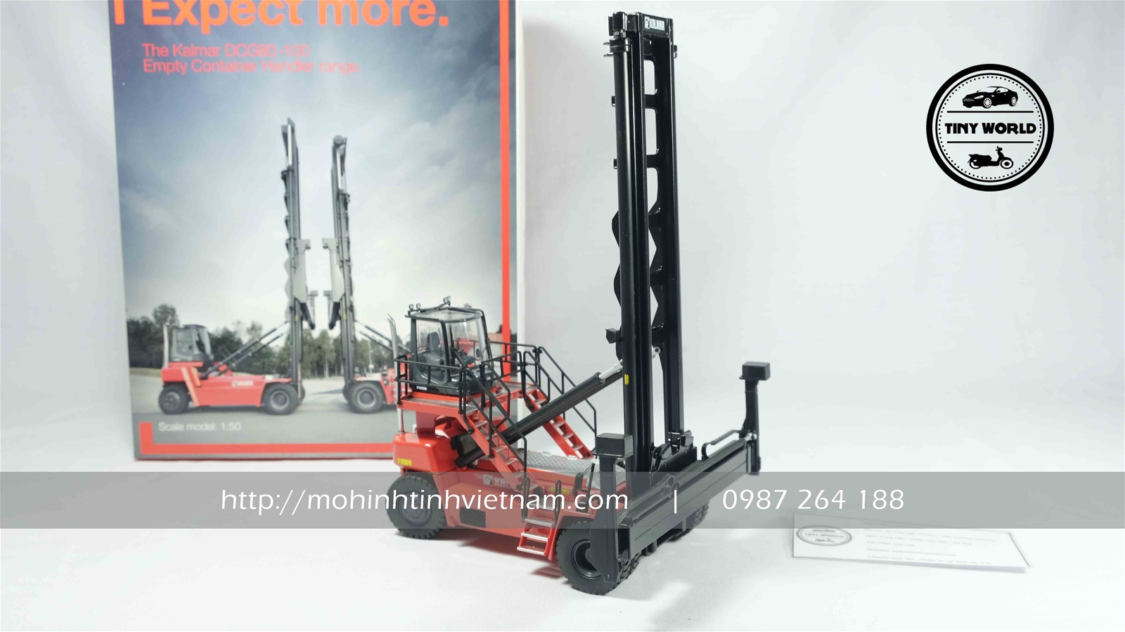 MÔ HÌNH XE GẮP CONT KALMAR DCG80-100 (ĐỎ) 1:50 DEALER