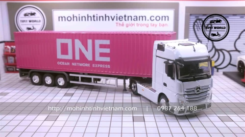 MÔ HÌNH CONTAINER MERCEDES-BENZ ACTROS ONE (TRẮNG) 1:50 DEALER