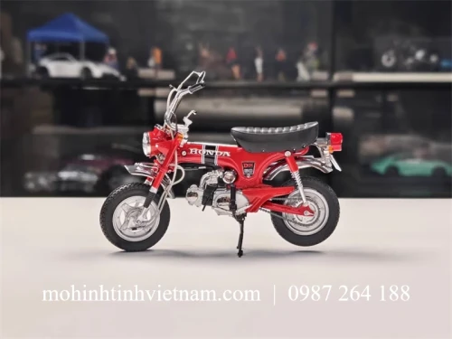 MÔ HÌNH XE MÁY DAX HONDA ST50 1969 (ĐỎ) 1:10 EBBRO