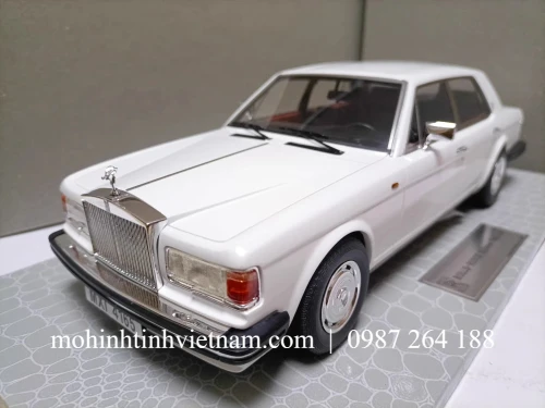 MÔ HÌNH Ô TÔ ROLLS-ROYCE SILVER SPIRIT (TRẮNG) 1:18 AMC