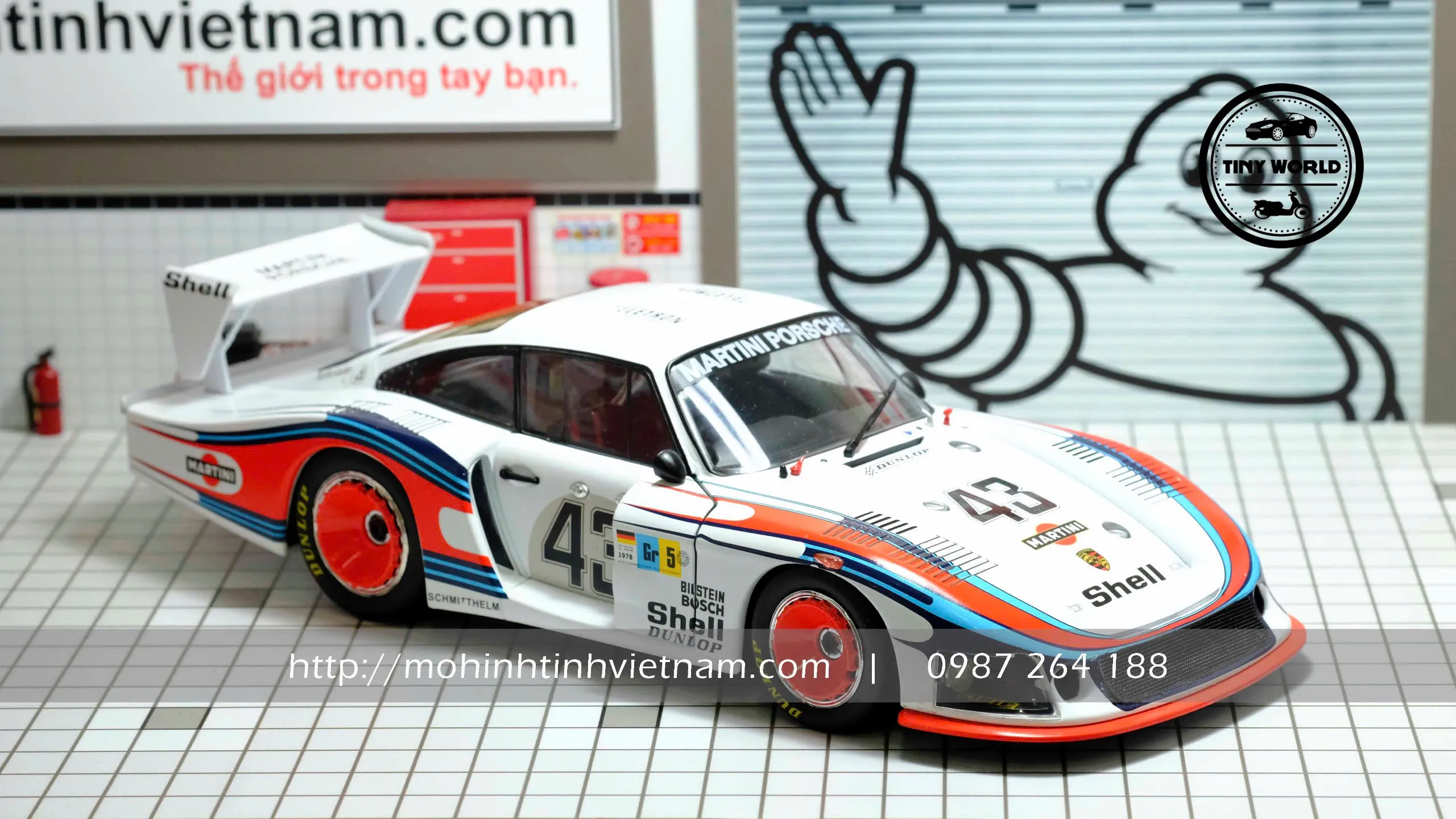 MÔ HÌNH Ô TÔ PORSCHE 935 #43 24H LE MANS 1978 (TRẮNG) 1:18 SOLIDO
