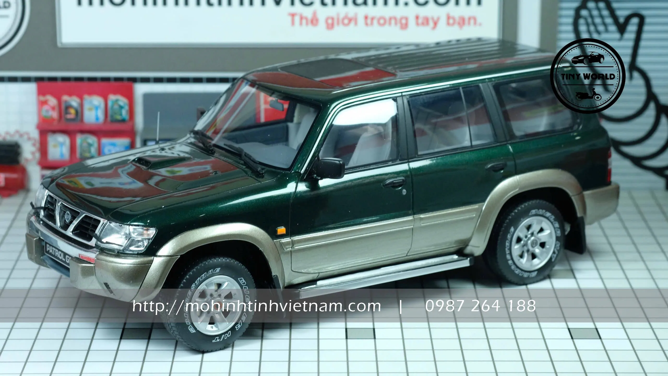 MÔ HÌNH Ô TÔ NISSAN PATROL GR Y61 1998 (XANH) 1:18 OTTO MOBILE