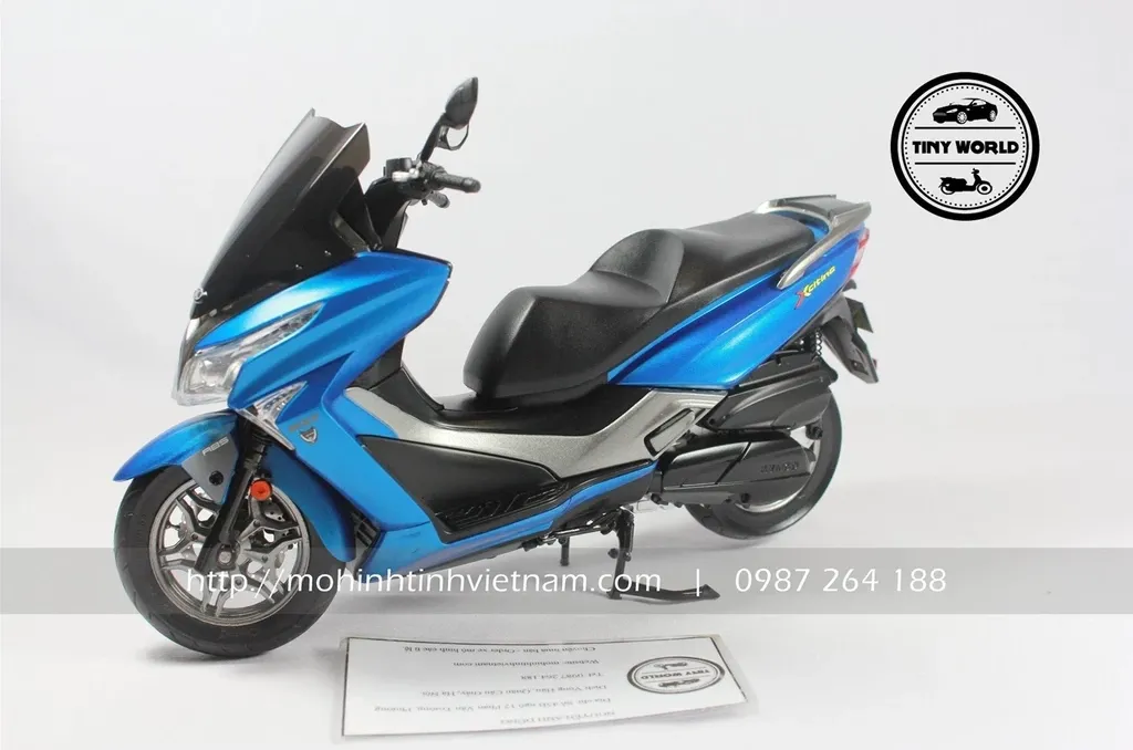 MÔ HÌNH XE MÁY KYMCO XCITING 300i (XANH) 1:10 DEALER
