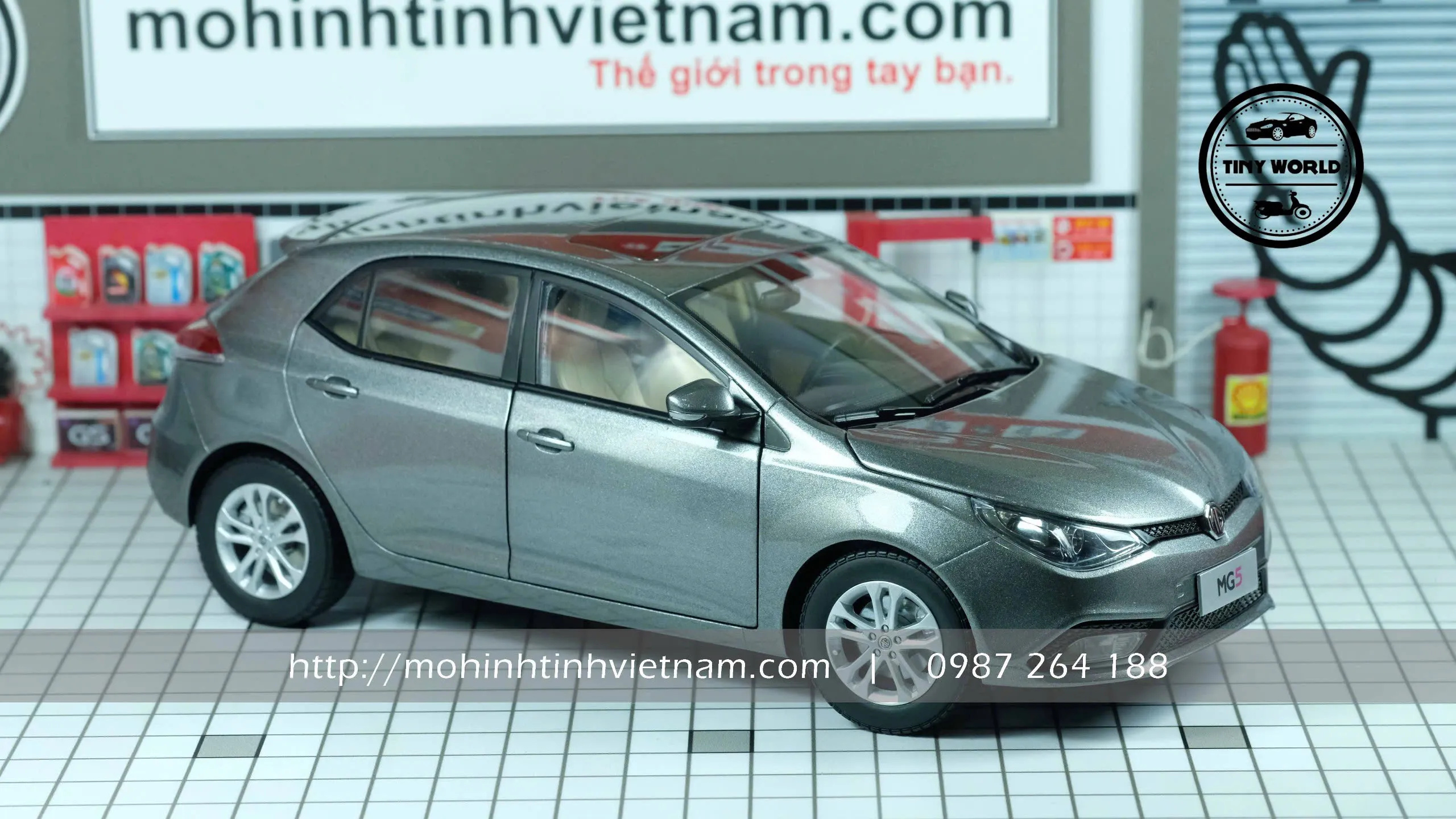 MÔ HÌNH Ô TÔ MG5 (XÁM) 1:18 DEALER