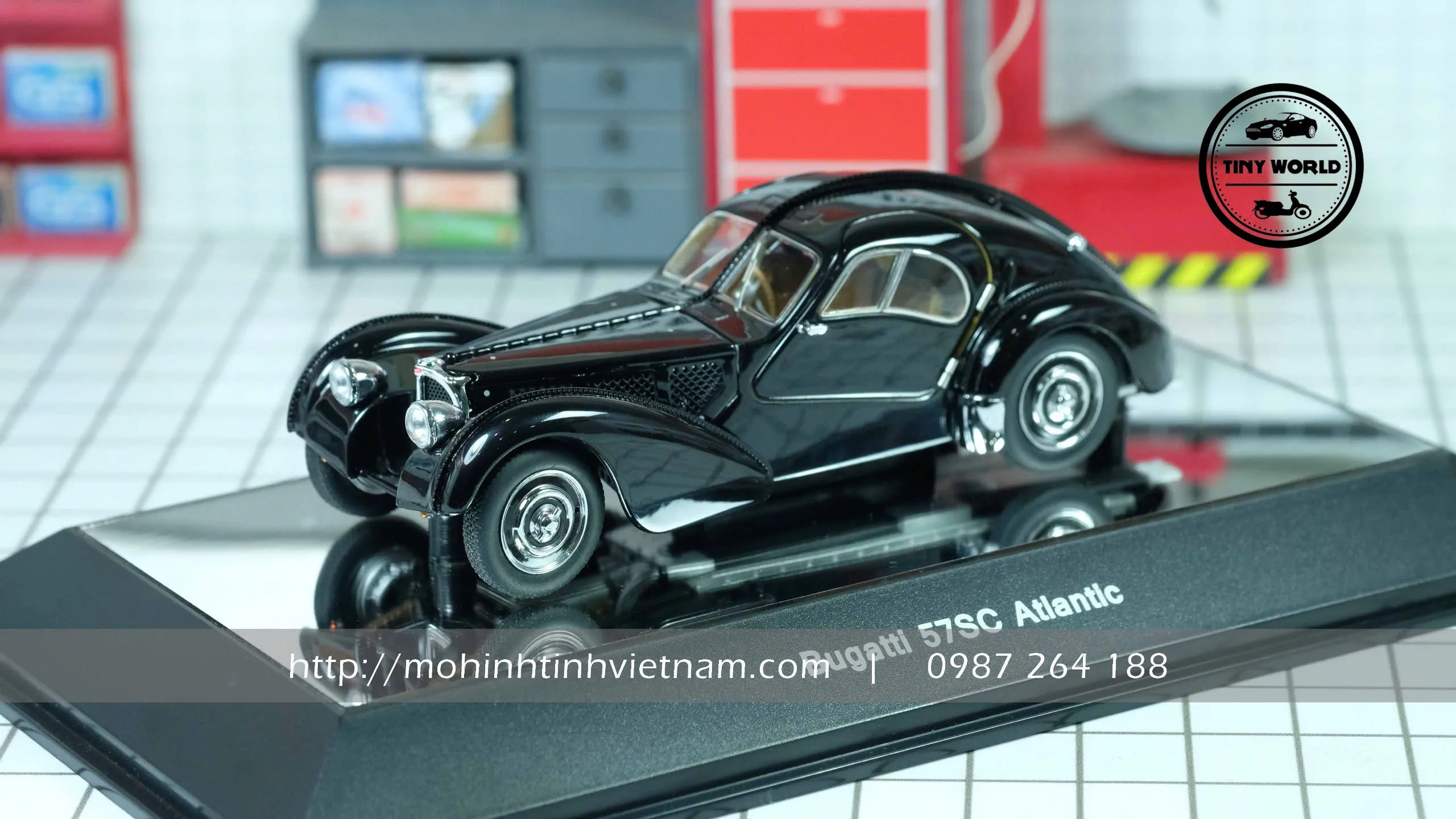 MÔ HÌNH Ô TÔ BUGATTI 57SC ATLANTIC 1938 (ĐEN) 1:43 AUTOART