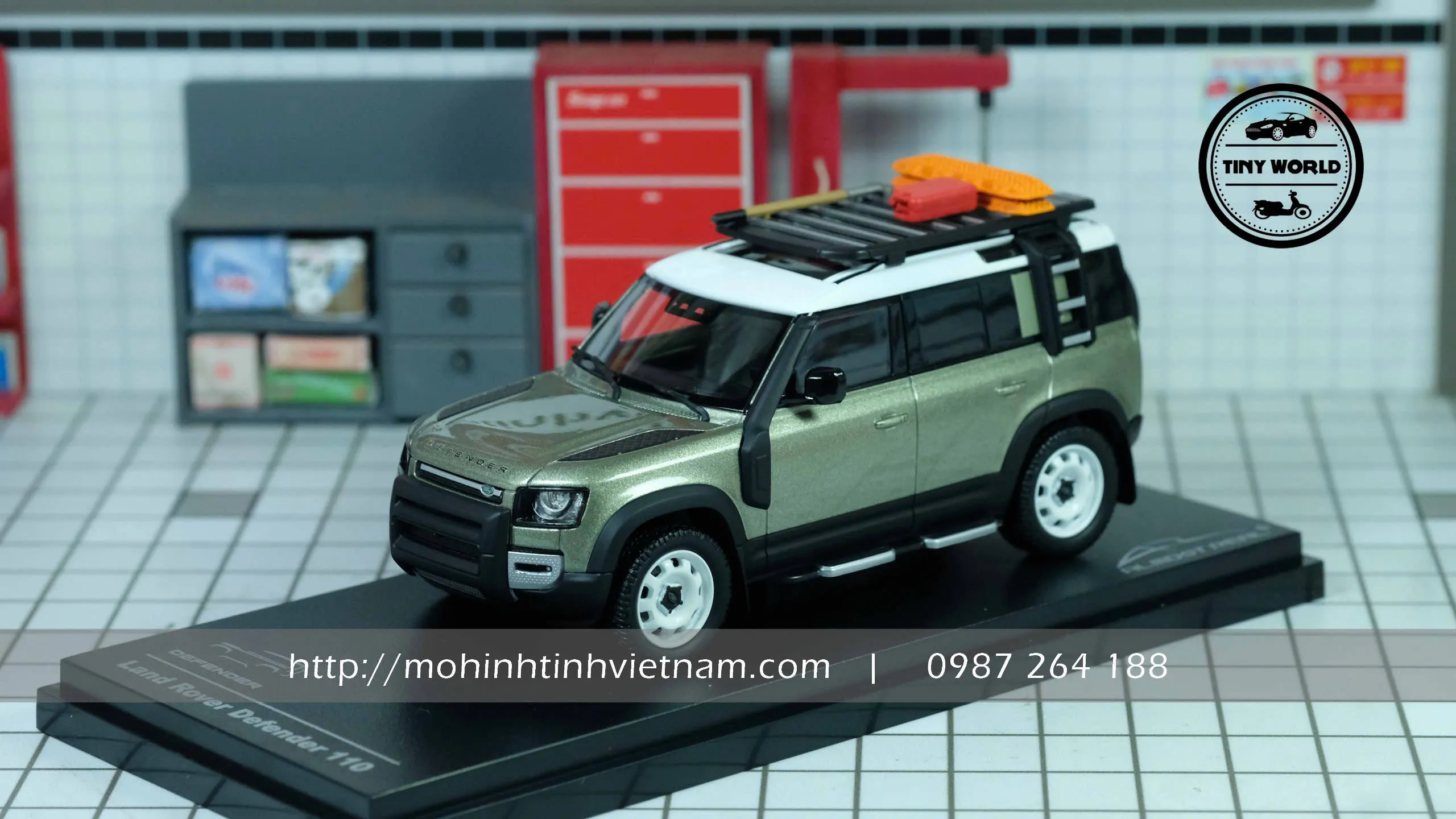 MÔ HÌNH Ô TÔ LAND ROVER DEFENDER 110 2020 (XANH) 1:43 ALMOST REAL