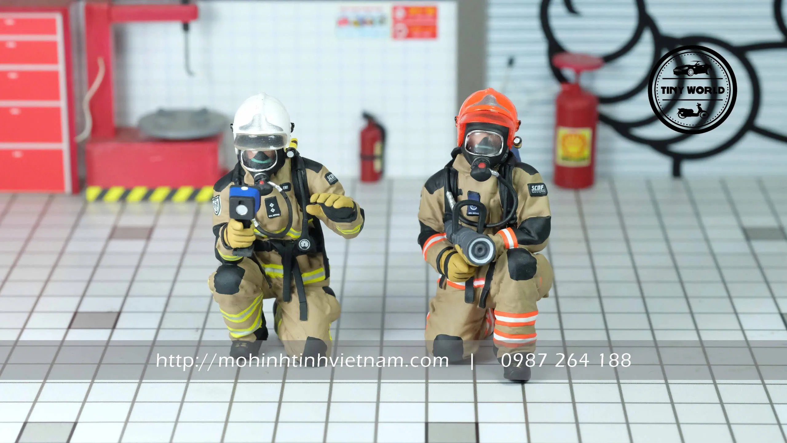 MÔ HÌNH LÍNH CỨU HỎA SINGAPORE (NÂU) 1:18 MASTERPIECE COLLECTIBLES