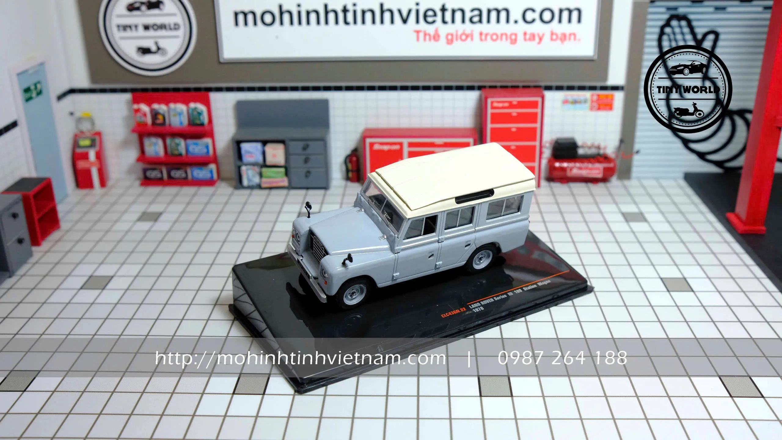 MÔ HÌNH Ô TÔ LAND ROVER SERIES III 109 STATION WAGON 1978 (XANH) 1:43 IXO