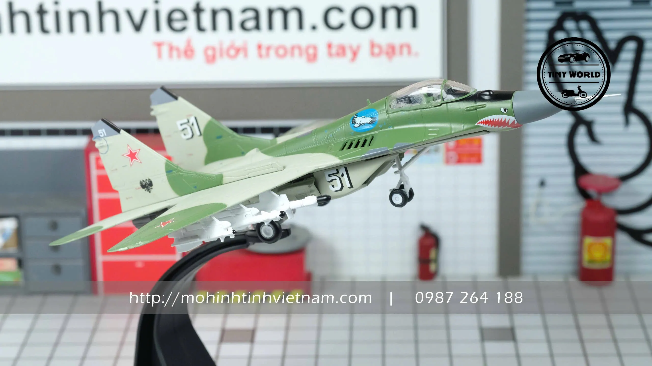 MÔ HÌNH MÁY BAY MÁY BAY CHIẾN ĐẤU MIG-29 (XANH) 1:100