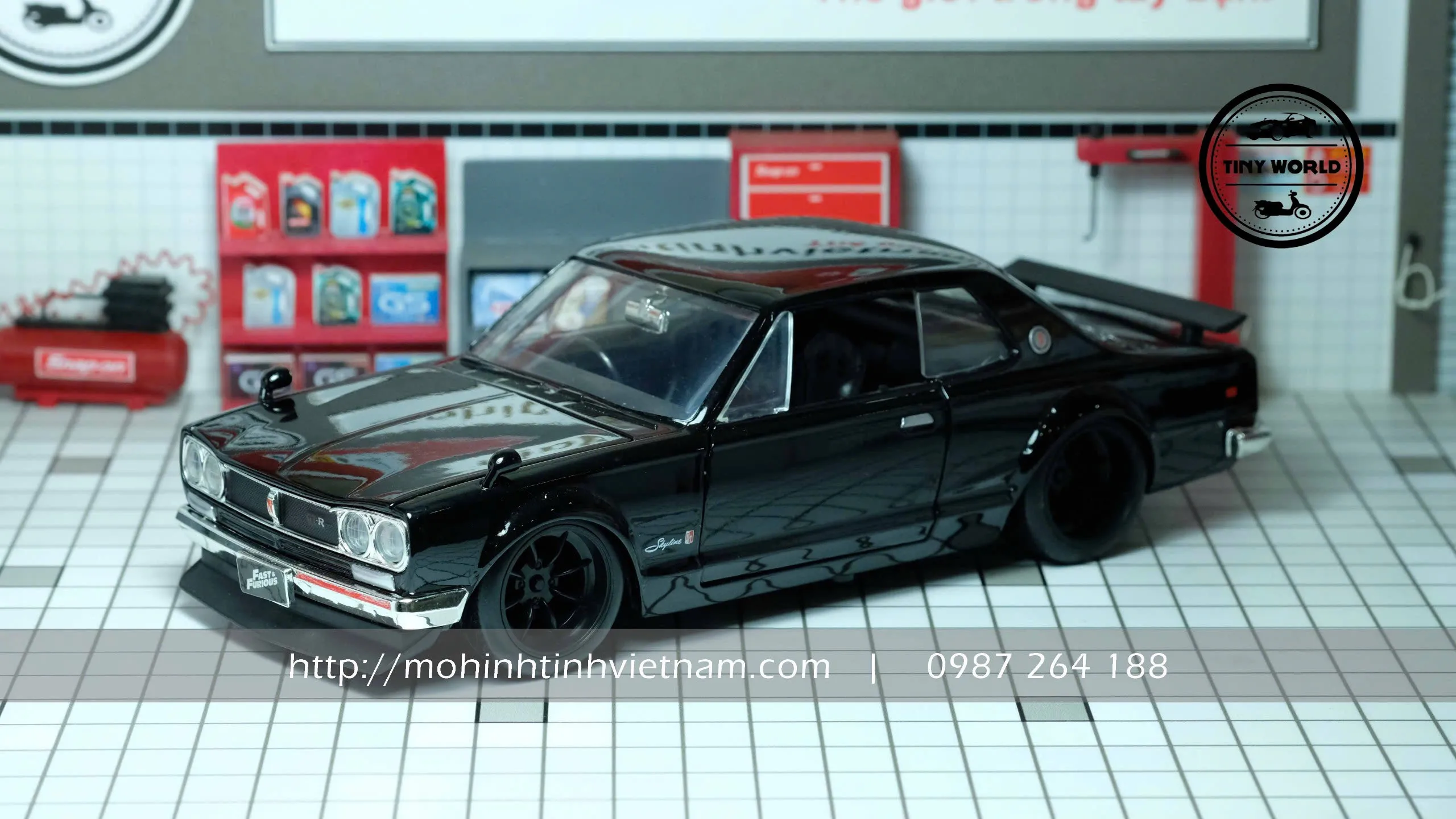 MÔ HÌNH Ô TÔ NISSAN SKYLINE 2000 GT-R 1971 (KPGC10) (ĐEN) 1:24 JADA