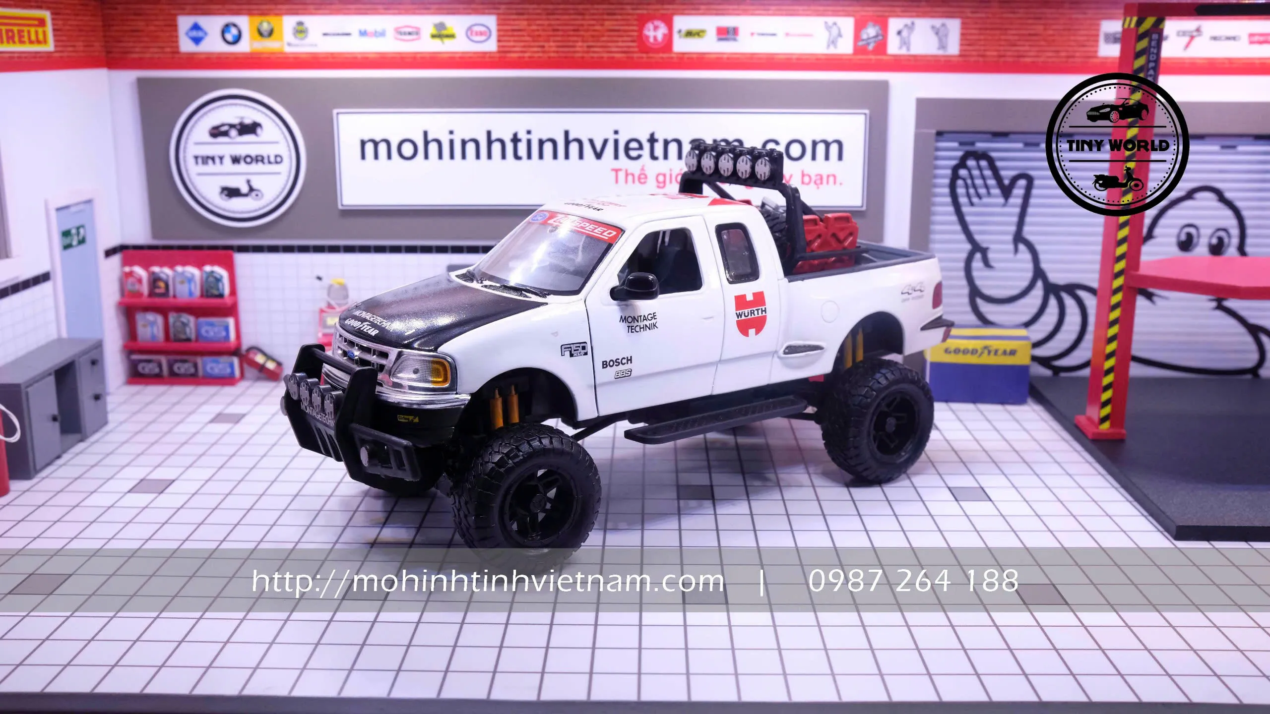 MÔ HÌNH Ô TÔ 2001 FORD F-150 XLT 2001 (TRẮNG) 1:24 MOTORMAX